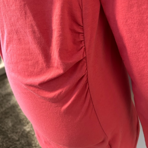 NWT GAP MATERNITY stretch long sleeve tee - Picture 3 of 5